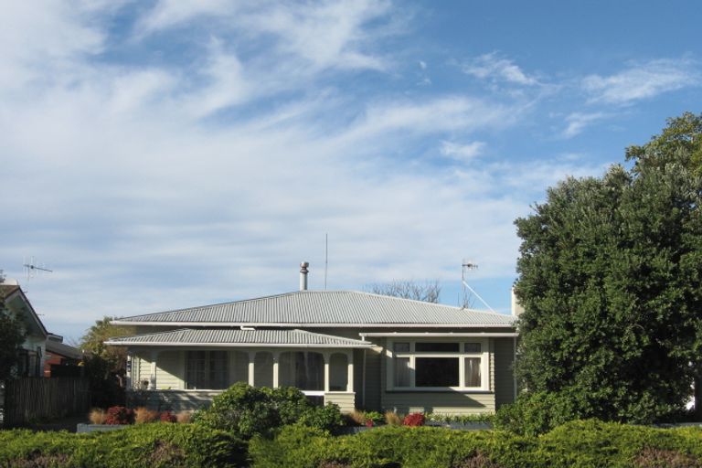 Photo of property in 35 Taradale Road, Marewa, Napier, 4110