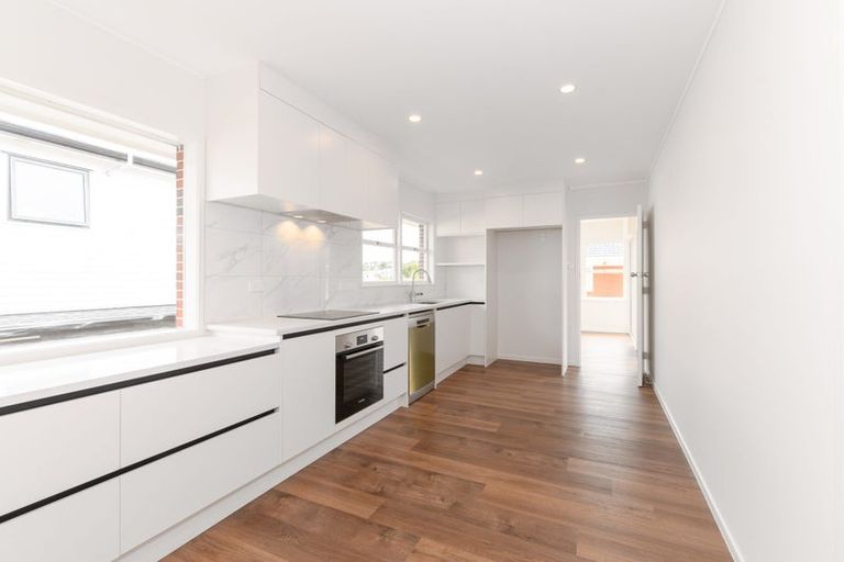 Photo of property in 8 Jeff Place, Howick, Auckland, 2014