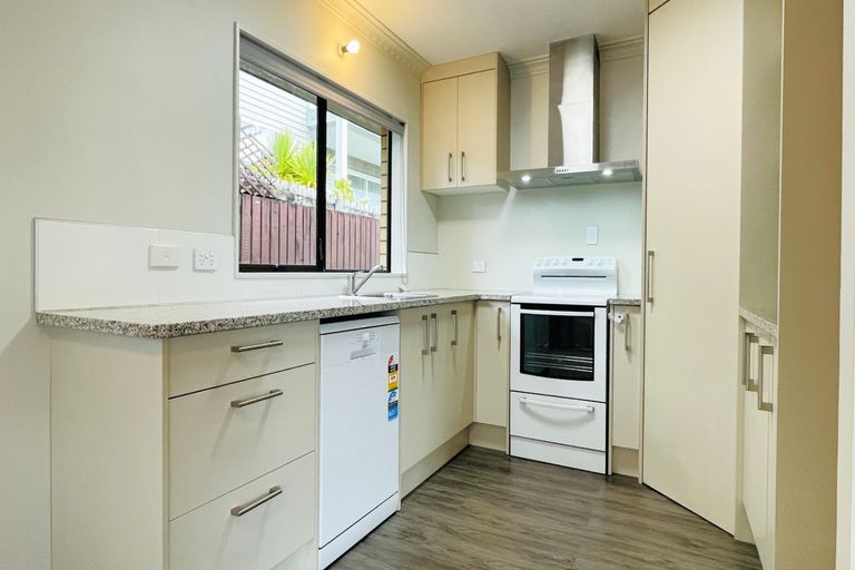Photo of property in 3/13 Menary Street, Papakura, 2110