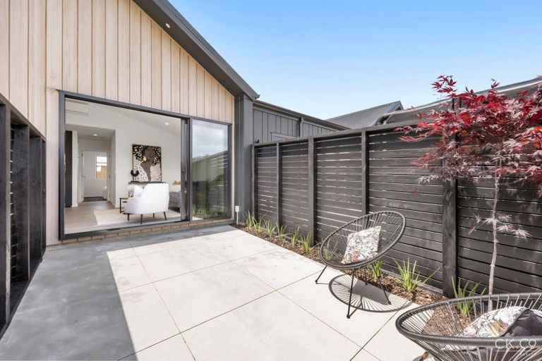 Photo of property in 37 Murray Street, Wallaceville, Upper Hutt, 5018