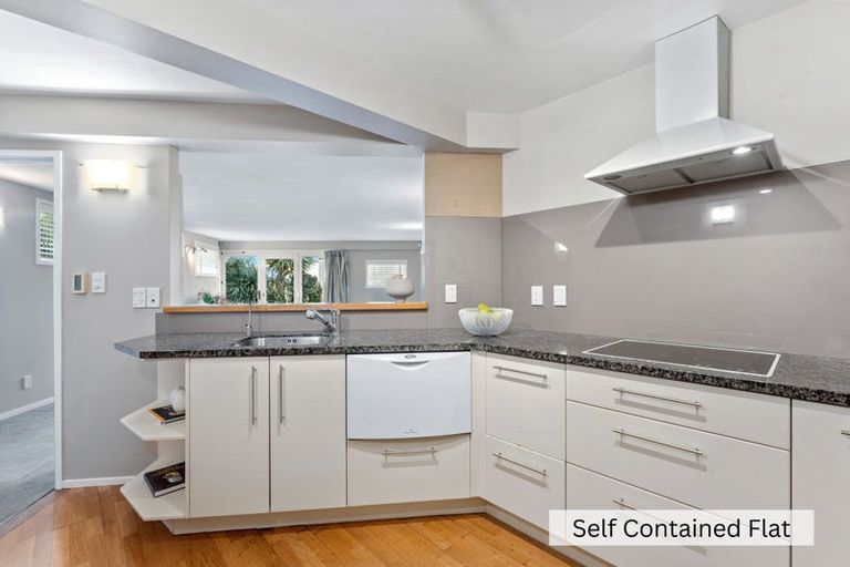 Photo of property in 2/101 Churchill Road, Murrays Bay, Auckland, 0630