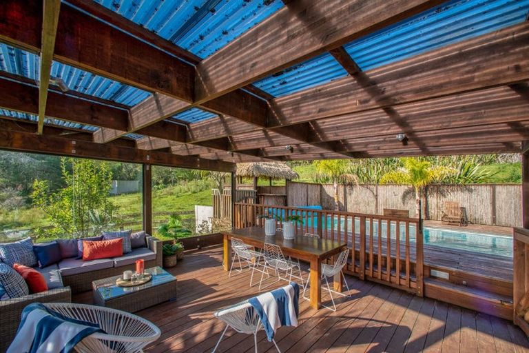 Photo of property in 1469 East Coast Road, Redvale, Albany, 0794