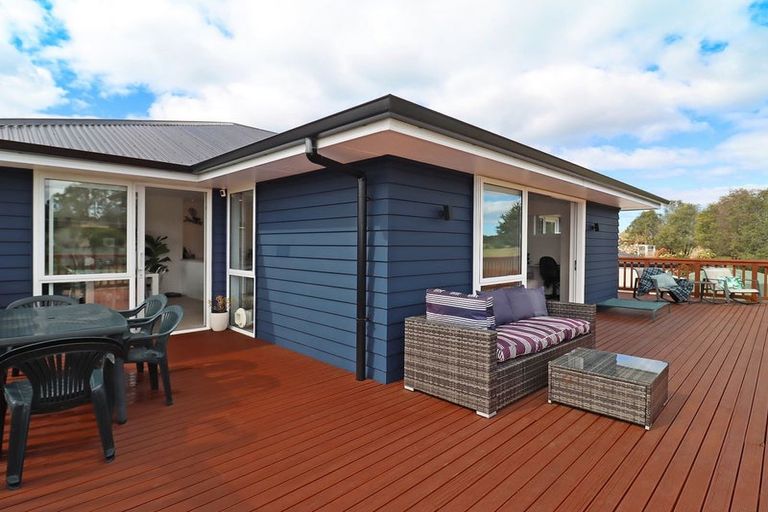 Photo of property in 9 Grove Avenue, Weston, Oamaru, 9401