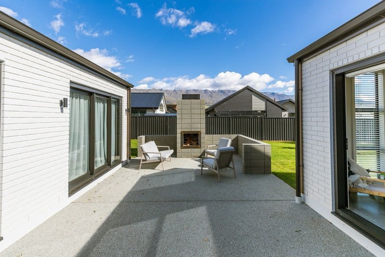 Photo of property in 15 Begg Lane, Mount Pisa, Cromwell, 9383