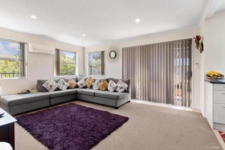 Photo of property in 26 Totara Meadows Court, Wiri, Auckland, 2104