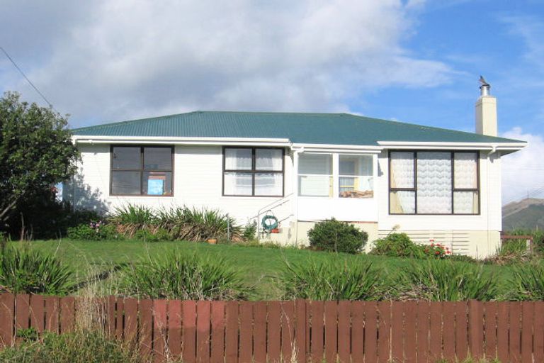 Photo of property in 23 Opapa Street, Titahi Bay, Porirua, 5022