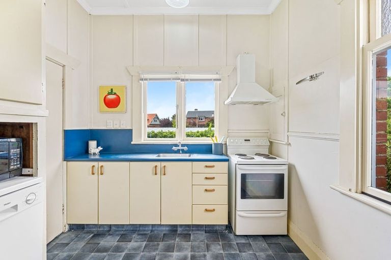 Photo of property in 237a Bay View Road, Saint Clair, Dunedin, 9012