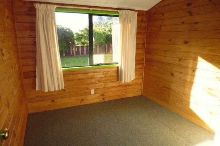 Photo of property in 27a Victoria Avenue, Waiuku, 2123