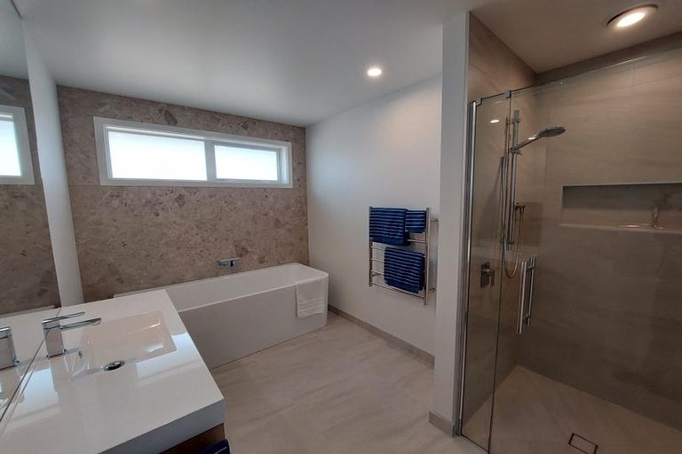 Photo of property in 11b James Drive, Bell Block, New Plymouth, 4312