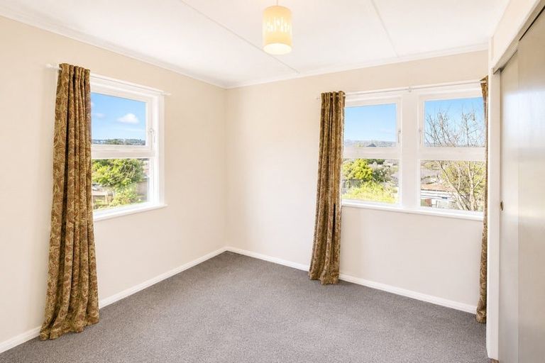 Photo of property in 50 Kotuku Street, Elsdon, Porirua, 5022