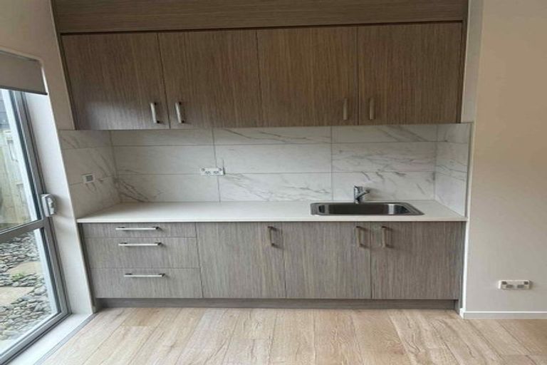 Photo of property in 12 Huarahi Pai Road, Huapai, Kumeu, 0810