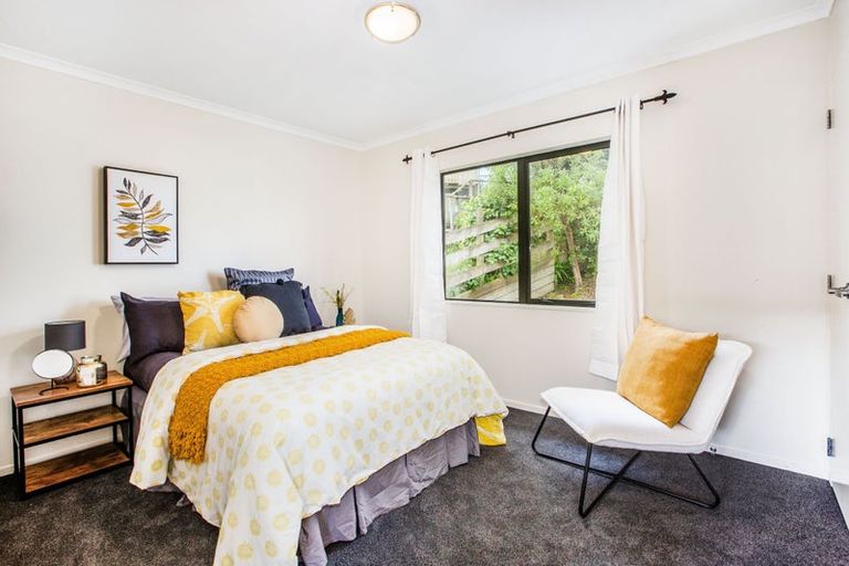 Photo of property in 25a Hiwi Crescent, Titahi Bay, Porirua, 5022