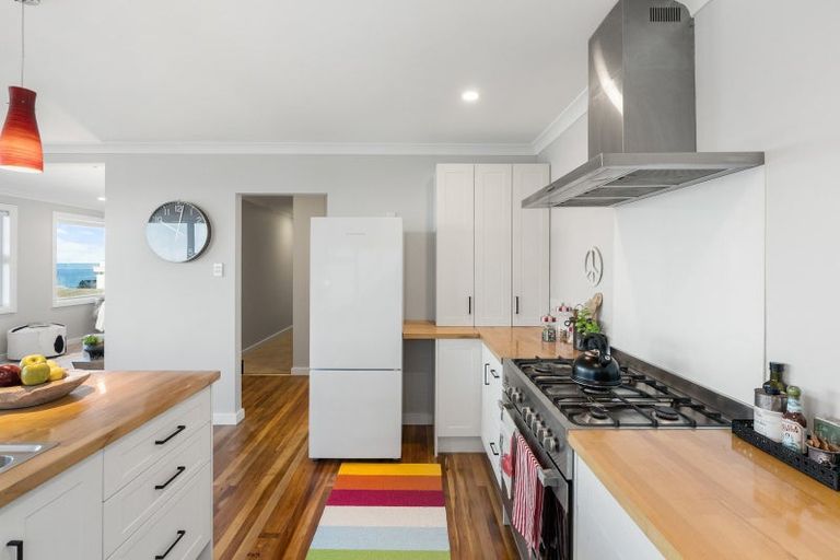 Photo of property in 51 High Street, Island Bay, Wellington, 6023