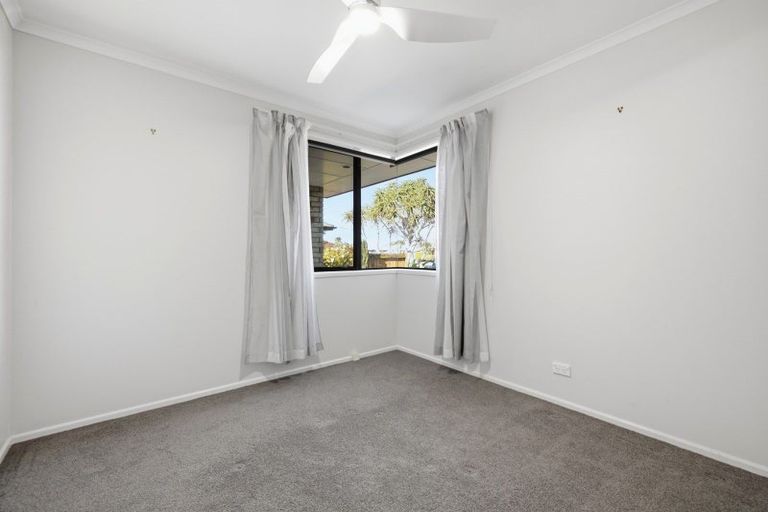 Photo of property in 723 Gloucester Road, Papamoa Beach, Papamoa, 3118