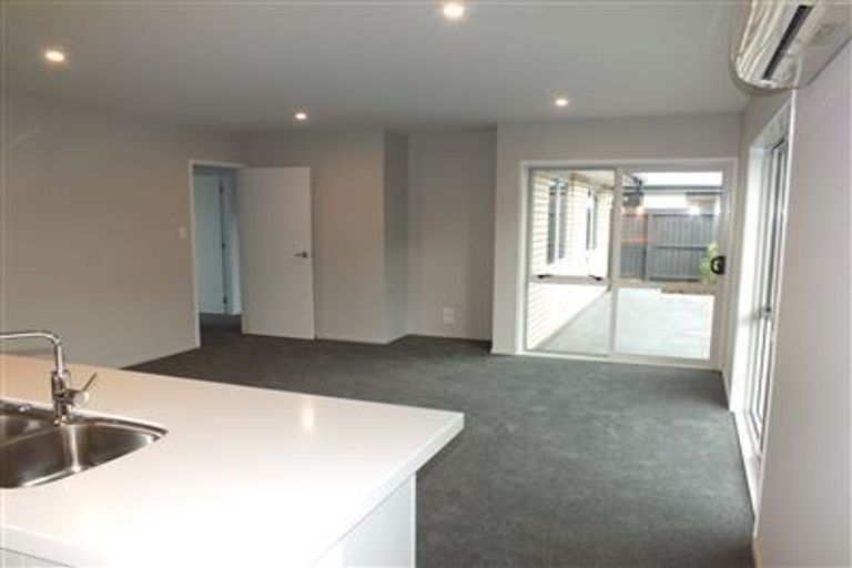 Photo of property in 2 Parawai Street, Marshland, Christchurch, 8083