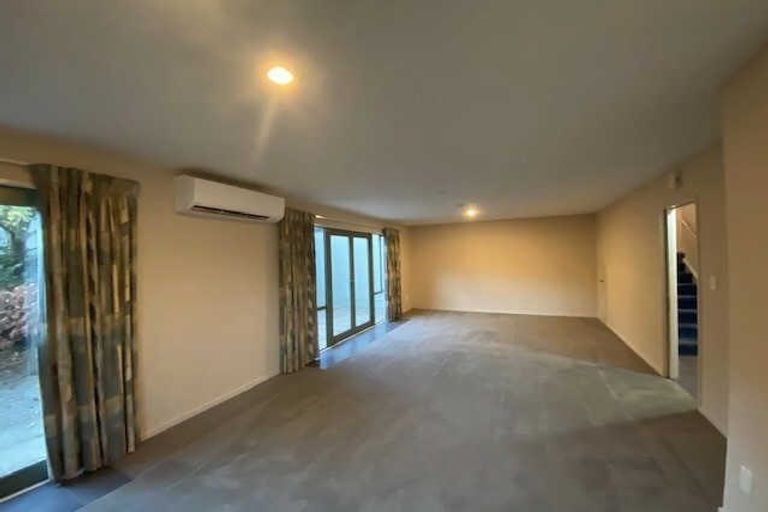 Photo of property in 62 Hewitts Road, Merivale, Christchurch, 8014