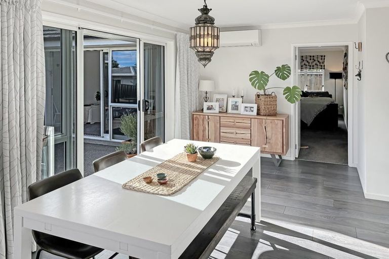 Photo of property in 38a Brookvale Road, Havelock North, 4130