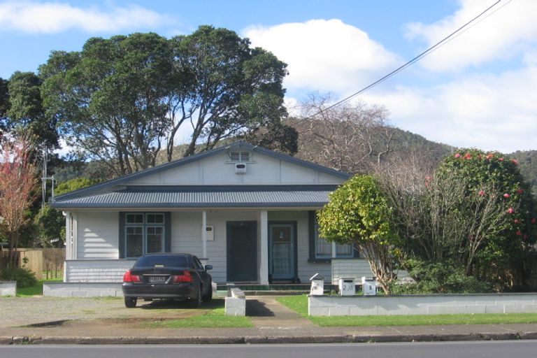 Photo of property in 8 Kamo Road, Regent, Whangarei, 0112