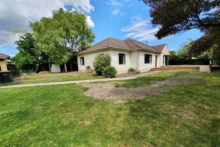 Photo of property in 2 Henry Wigram Drive, Wigram, Christchurch, 8042