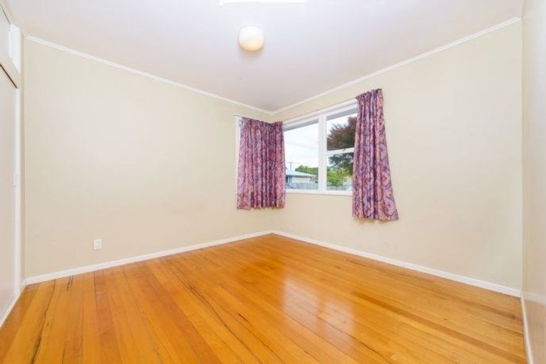Photo of property in 39a Harrington Road, Henderson, Auckland, 0610