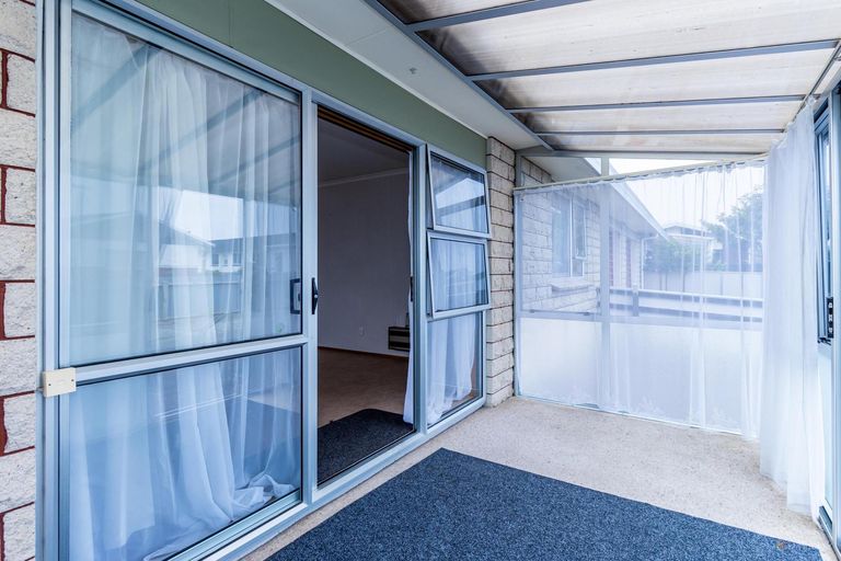 Photo of property in 2/56 Pukatea Street, Gleniti, Timaru, 7910