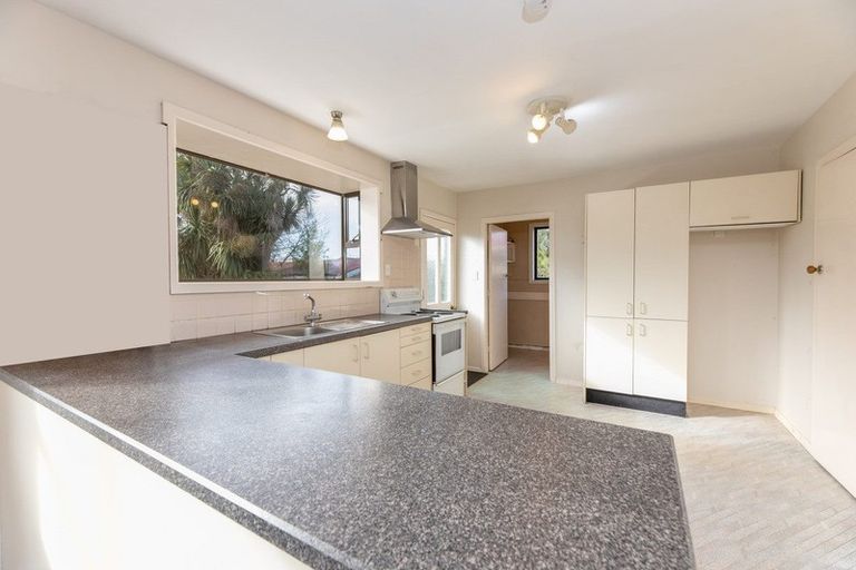 Photo of property in 8 Reynolds Avenue, Bishopdale, Christchurch, 8053