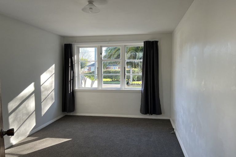 Photo of property in 6 Attlee Crescent, Bryndwr, Christchurch, 8053