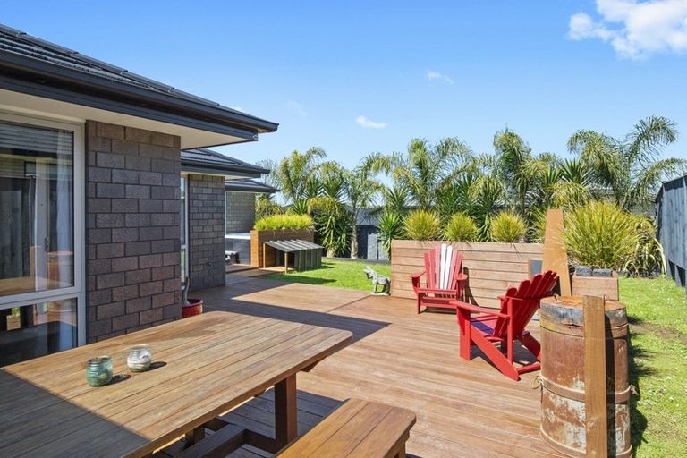 Photo of property in 135 Hillpark Drive, Pokeno, 2402