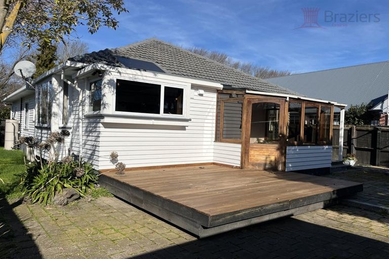Photo of property in 49 Studholme Street, Somerfield, Christchurch, 8024