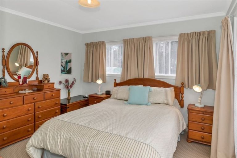 Photo of property in 32 Chamberlain Avenue, Amberley, 7481