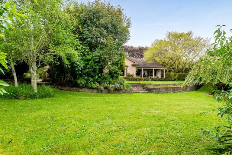 Photo of property in 26 Shelter Grove, Frankleigh Park, New Plymouth, 4310