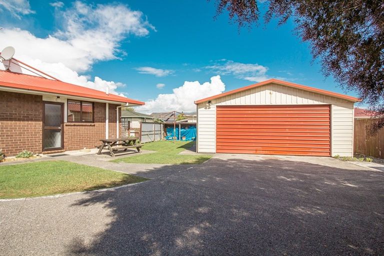 Photo of property in 2 Hunter Street, Westport, 7825