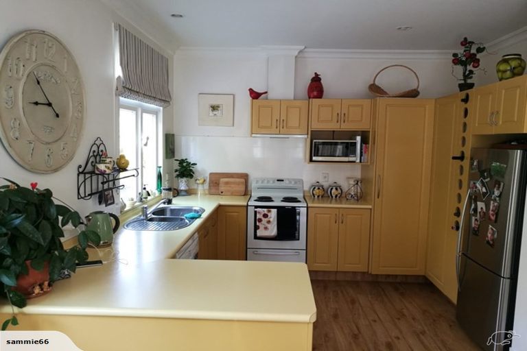 Photo of property in 3 Tawa Street, Gonville, Whanganui, 4501