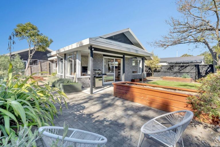 Photo of property in 39b Bassett Street, Burwood, Christchurch, 8083