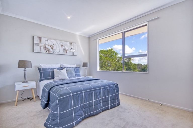 Photo of property in 1/185a Royal Road, Massey, Auckland, 0614