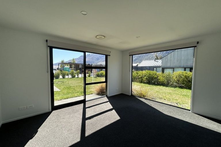 Photo of property in 25 Glenfiddich Road, Jacks Point, Queenstown, 9371