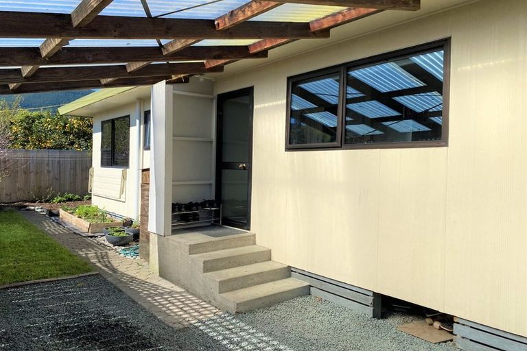 Photo of property in 1/50 Polstead Road, Stoke, Nelson, 7011