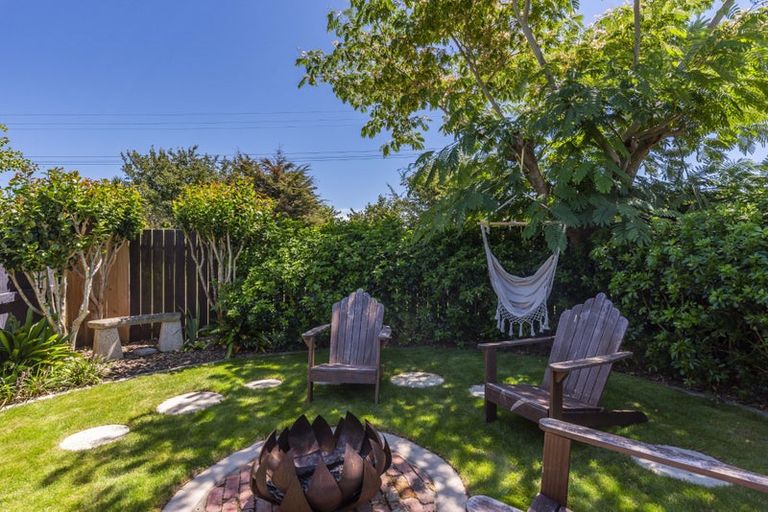 Photo of property in 25 Stella Court, Paraparaumu, 5032