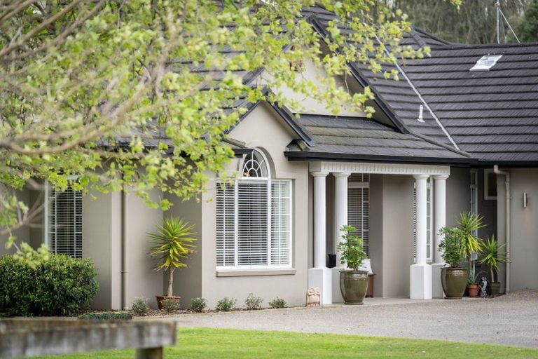 Photo of property in 37 Greenvale Close, Tamahere, Hamilton, 3283