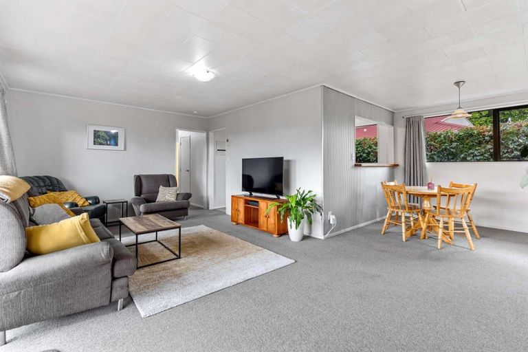 Photo of property in 20 Glengarry Place, Hilltop, Taupo, 3330