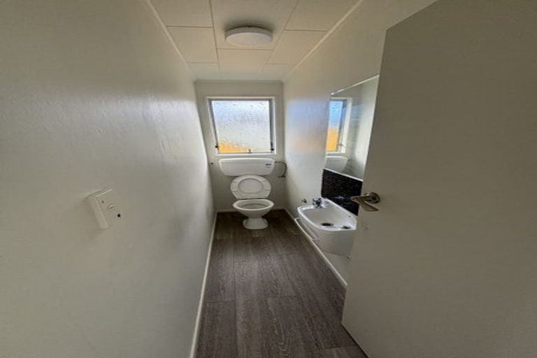 Photo of property in 1/26 Penryn Drive, Camborne, Porirua, 5026