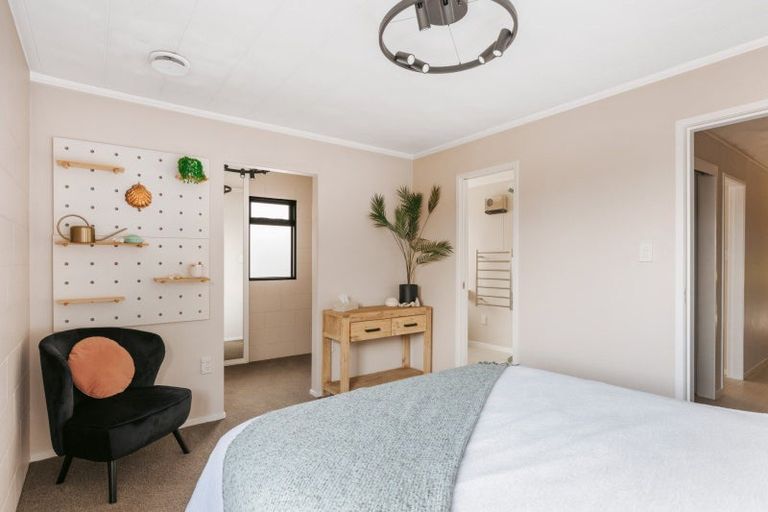 Photo of property in 103b Simpson Road, Papamoa Beach, Papamoa, 3118