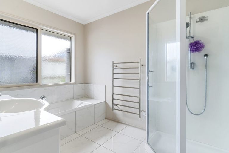 Photo of property in 15 Excelsa Place, Papamoa Beach, Papamoa, 3118