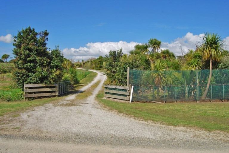 Photo of property in 8 Kapowai Lane, Kaiwaka, 0573