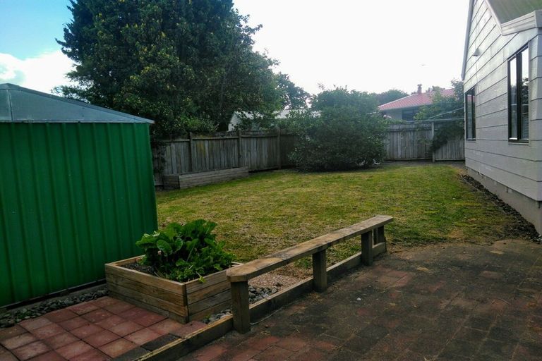 Photo of property in 4 Balmore Place, Wattle Downs, Auckland, 2103