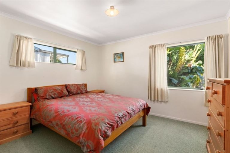 Photo of property in 3a Pohutukawa Drive, Athenree, Katikati, 3177