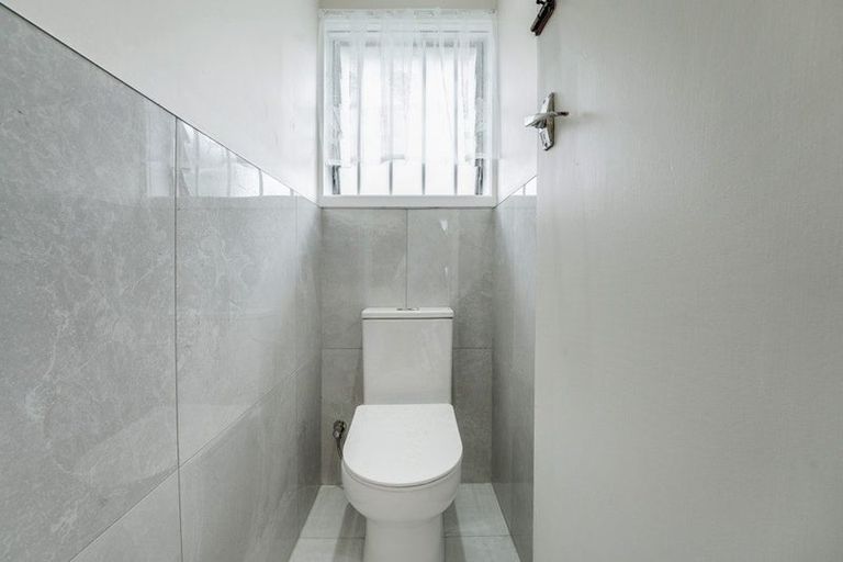 Photo of property in 21 Idlewild Avenue, Mangere, Auckland, 2022