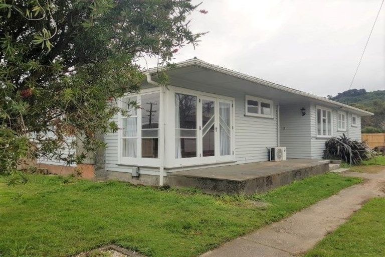 Photo of property in 229 Taita Drive, Avalon, Lower Hutt, 5011