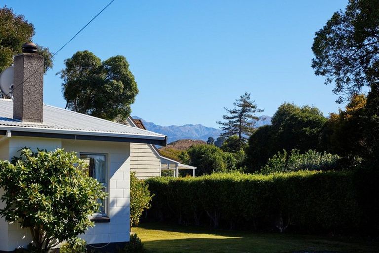 Photo of property in 702 State Highway 1, Peketa, Kaikoura, 7374