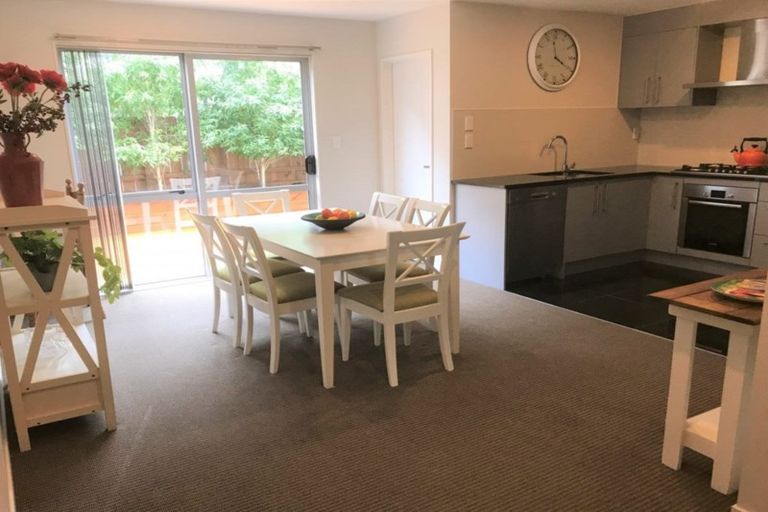Photo of property in 42/5 Perekia Street, Albany, Auckland, 0632